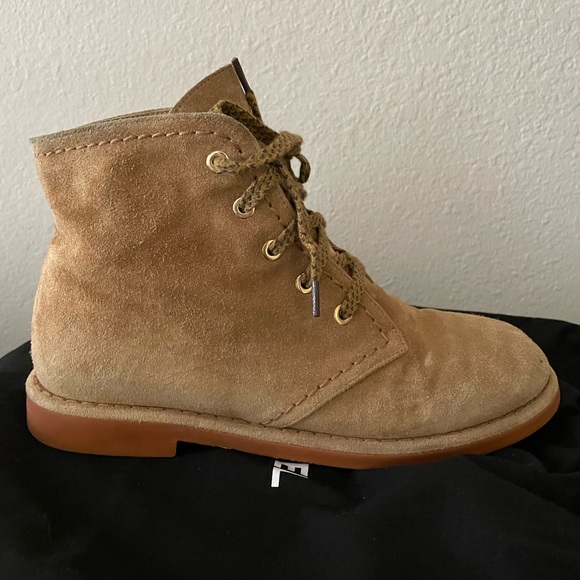 CHANEL suede calfskin lace up ankle boot dark beige 38 - Picture 5 of 15